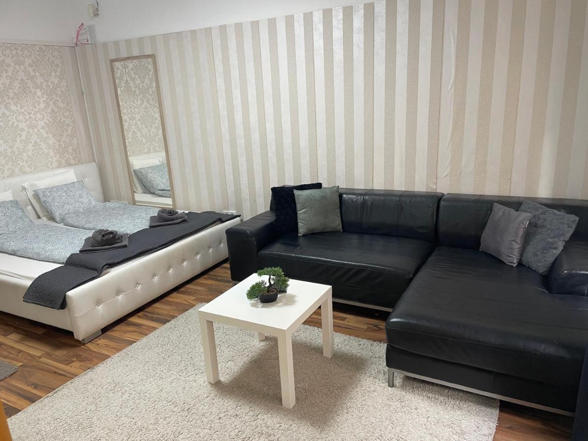 Lovely Apartment On Raday Corso Budapest Exterior photo